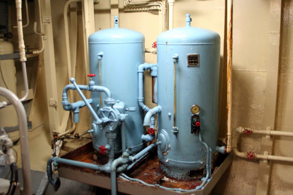 دیگ آب گرم صنعتی